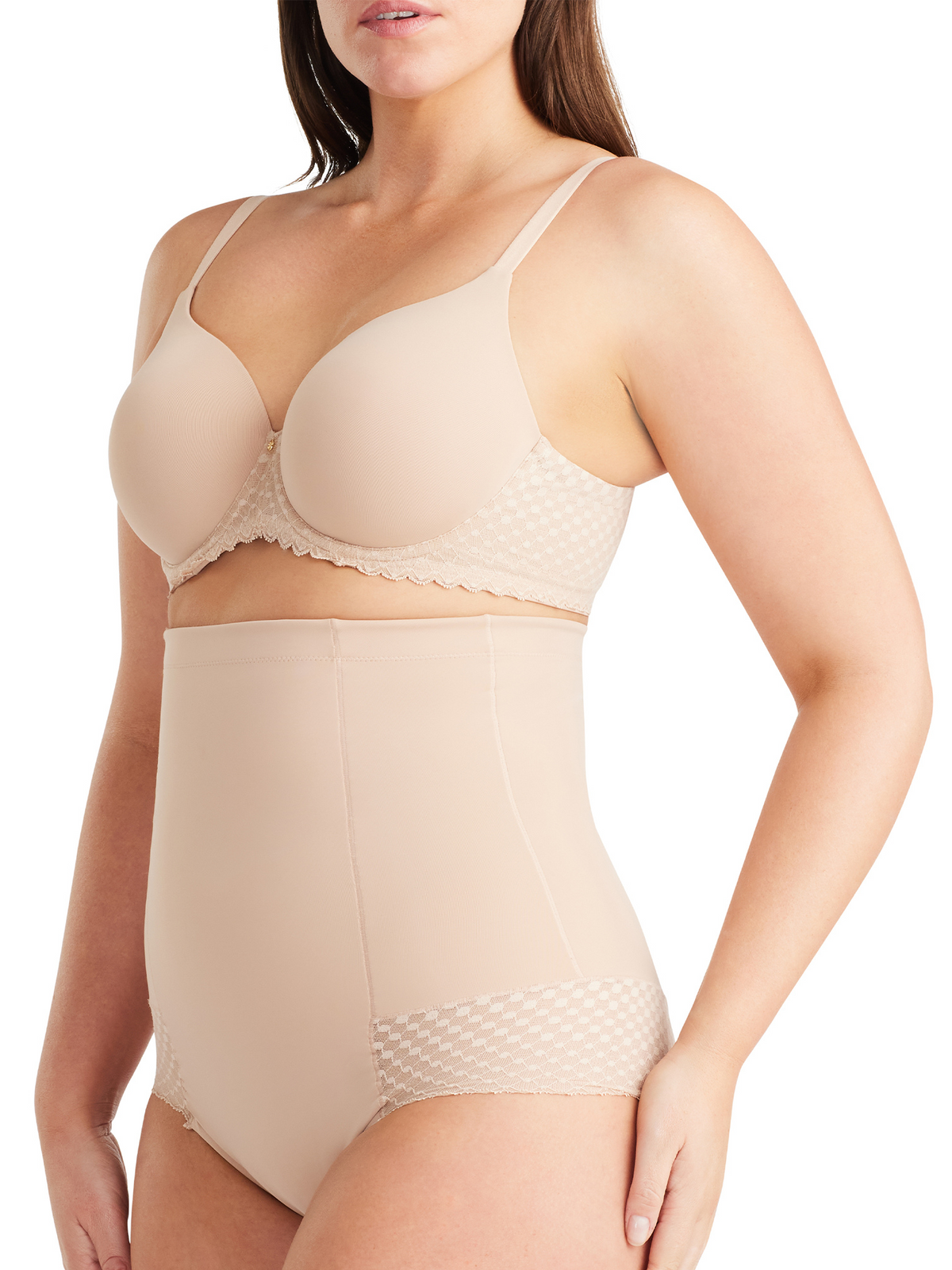Seam-free full coverage contour bra with breathable lining and everyday support